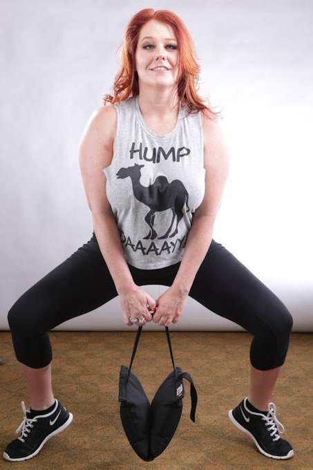 #workoutwednesday #HumpDay Working on the booty!! http://t.co/QeeuYJxD2i<a href="/tag/workoutwednesday"class="tags">#workoutwednesday</a><a href="/tag/humpday"class="tags">#HumpDay</a>