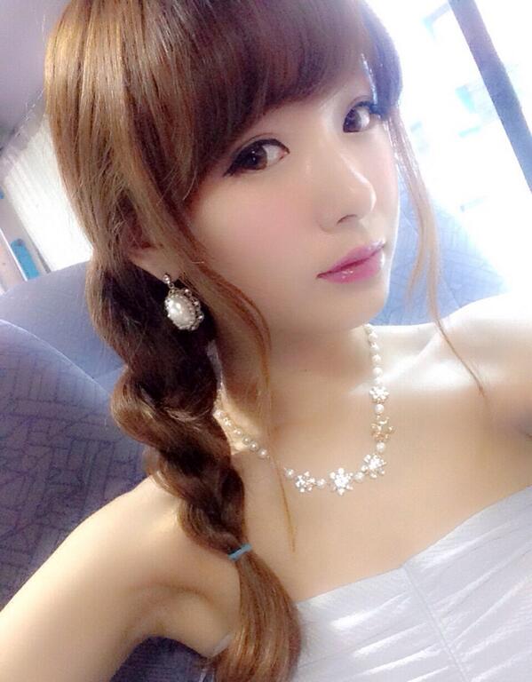 西川 瑞希 On Twitter 最近 自前ヘアアレンジにも ハマってる Oo もっと色々できるように なりたいなぁ 研究研究 打ち合わせ Now Http T Co 3oykhu8ul0