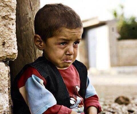 This kid has lost his mother. Look at the pain in his eyes. We need to stop Israel. #FreePalestine
