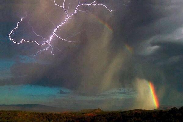 DANIROVIRA's tweet photo. Y dijo Dios: "Que me he puesto nervioso y me he liao..." http://t.co/l8BCtVAG2h