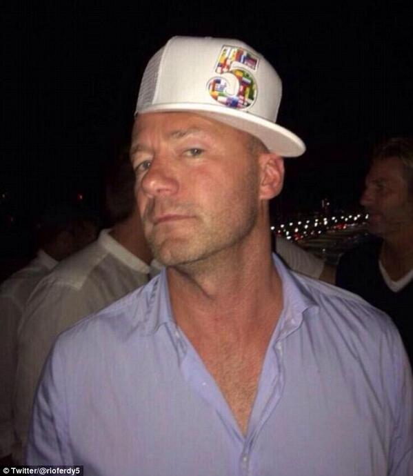 choi1992's tweet image. #merked