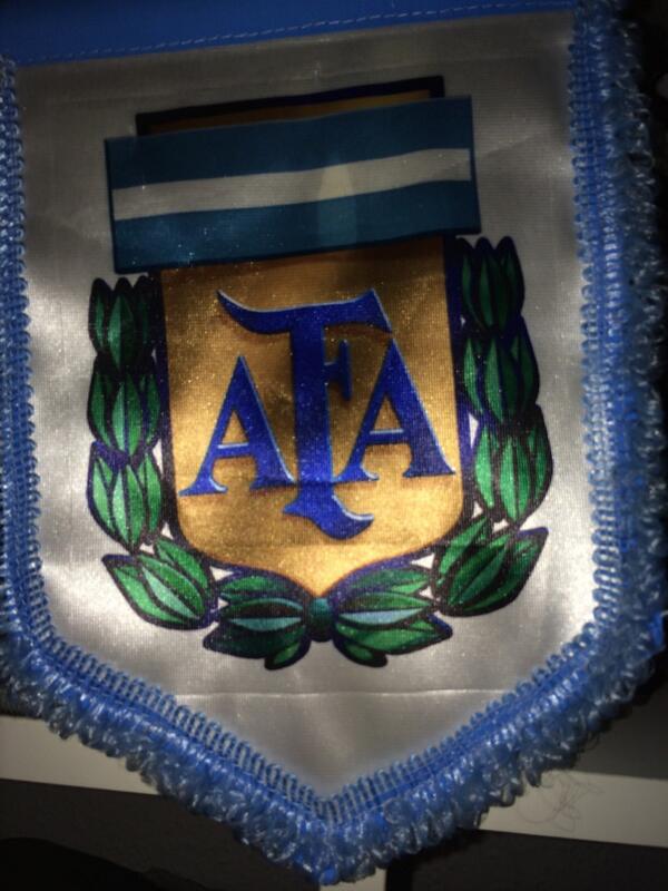 Muchisimas gracias por todas vuestras felicitaciones! +18!
Y viva Argentina!