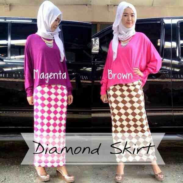 Diamond skirt babat stretch fit L P100 idr 70k • 232e3e10 #skirt #rokhijaber #bajuhijaber #supplierbaju <a href="/IklaninBpp/">Iklanin Balikpapan</a>