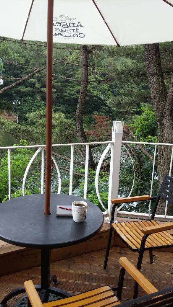 트친님들 커피 한잔하세요~~