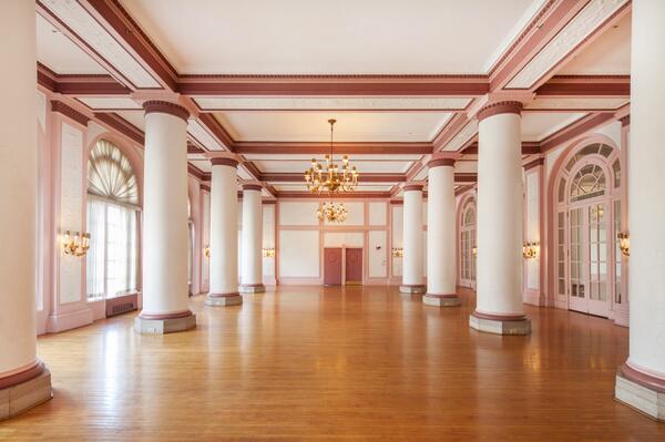 Jacobporterfoto On Twitter The Fort Steuben Hotel Steubenville Jacobporterfoto On Twitter The Fort Steuben Hotel Steubenville Ohio Architecture Historic Interiors Http T Co L2wgm8vi1w
