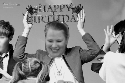 LiudgeStripboek's tweet photo. Happy birthday @xx_inger http://t.co/yekE7b6S7p