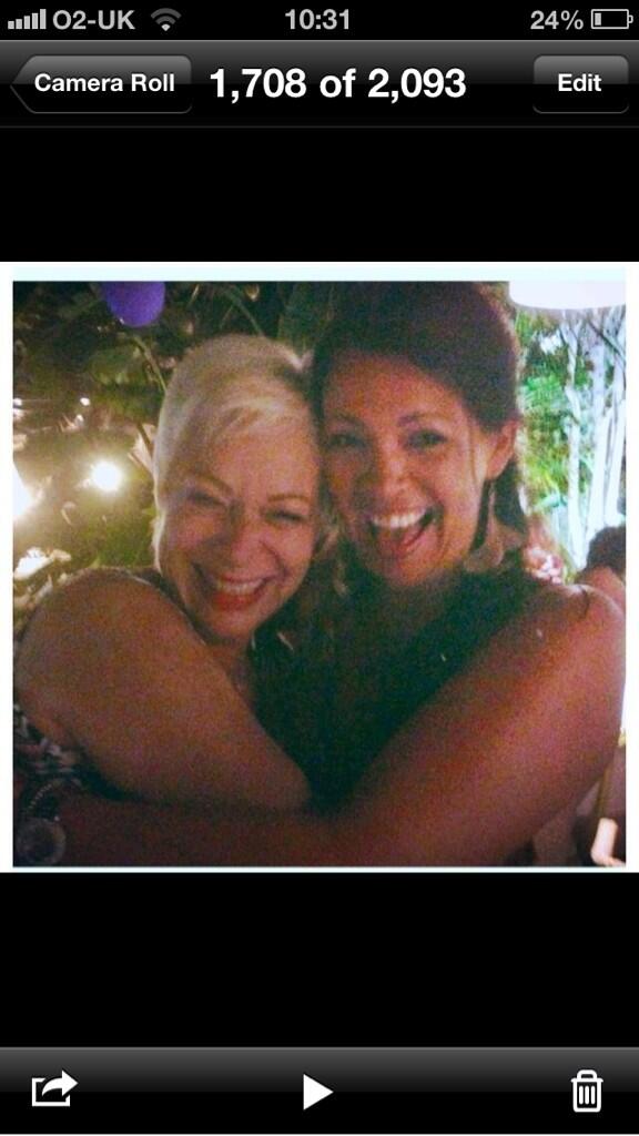 MrsAnneTwist's tweet image. Lovely lovely! RT @RealDeniseWelch: #throwbackthursday Me and @MrsAnneTwist in Portugal xx