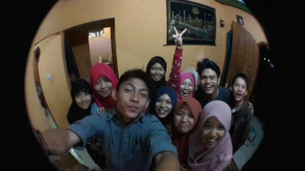 XCelebrated's tweet photo. Terimakasih semua buat kemarin♥♥ sayang yah ngga semuanya yang dateng ☹ http://t.co/X1BAgCwJUD