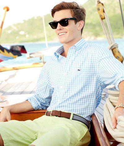 Vineyard Vines tweet media