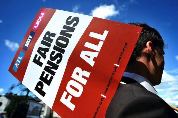 We're running a liveblog providing updates from today's strikes across the region. Follow here
manchestereveningnews.co.uk/news/greater-m…