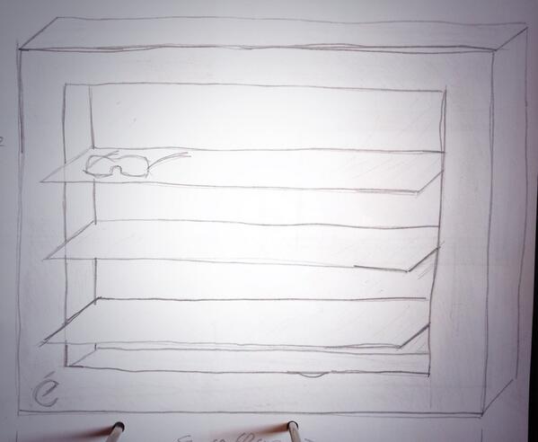 Adneum's tweet photo. Entwurf eines Wand Brillen-Display mit einen Spiegel im hintergrumd http://t.co/AnB2kK3fWr
