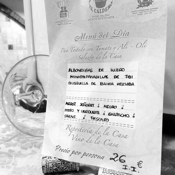 De qué pueden disfrutar hoy nuestros clientes???
Os lo vais a perder??

 Feliz jueves😉!! 
#elcaldero