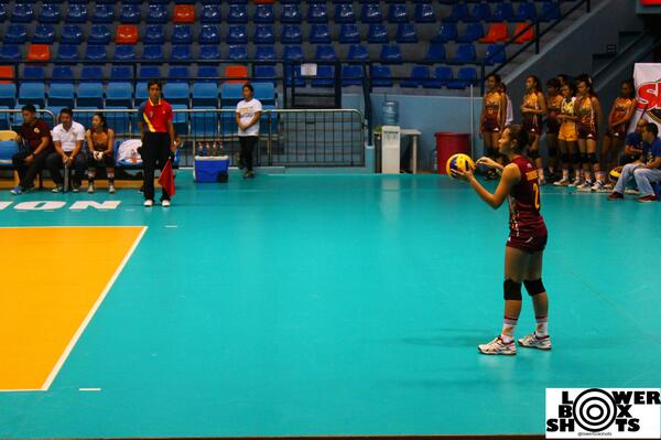 lowerboxshots's tweet photo. 07082014; Now serving: Team Capt. @Ge_tabaquero from the @LadyRisingSuns! #SVLOpen #ShakeysVLeague http://t.co/pIZGbuLBzT