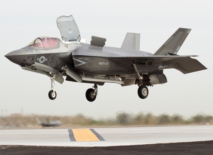 F-35 Lightning II on X: "How does it work? The #F35's hover capabilities  explained: http://t.co/vlzD7lJQsu #RIAT2014 #LMAvGeek  http://t.co/qYWuNPYClz" / X