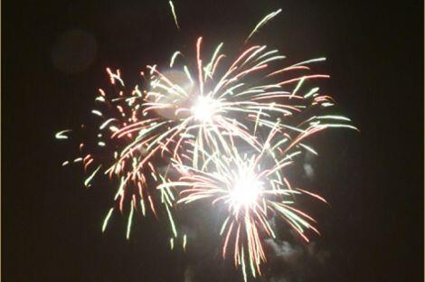 #IdéeSortie : Tous les #feuxdartifice du #14juillet en #Alsace sont ici : bit.ly/1naj1Ym