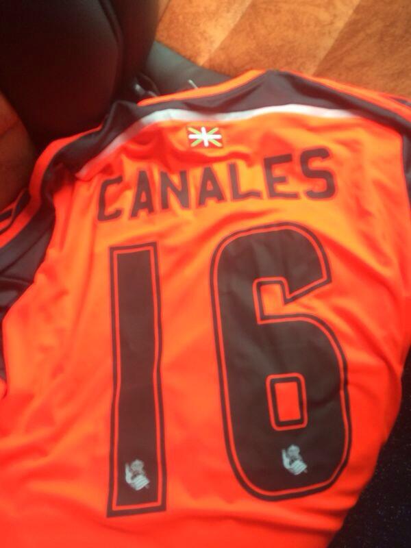 SergioCanales's tweet photo. Venga! Menos de 5 horitas y vamos por 3.000 RT #CamisetaCanales 👌👌👌👌👌👌 Abrazooooo http://t.co/OkzOEVwgNS