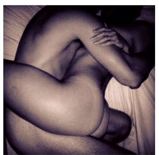 _JBCosty's tweet photo. Into that are yis #Inthenip #swangggin http://t.co/ZZiJH04lGD