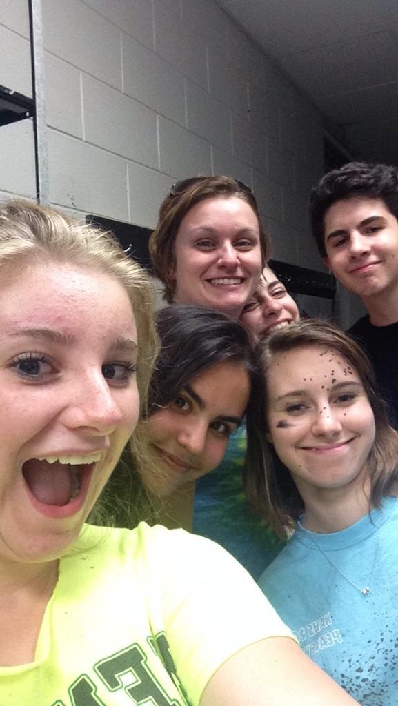 In it till the end! Paint crew rocks! #comedyoferrors #coe #napls #newalbany #ohio #newalbanytheatre #gomadorgoplaid