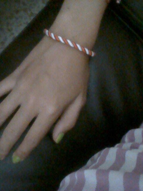cu_89's tweet photo. "@sara92ortiz: Regalito de mi amor!! @cu_89 te superquiero!!! #GraciasMiNiño http://t.co/UZtUddC7an" te amoo😍💛