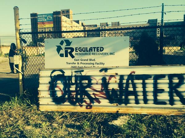 DETWaterBrigade's tweet photo. Detroiters Act to Enforce International Human Rights http://t.co/nrfKpFmGrQ #interoccupy http://t.co/xOdinyPyhJ
