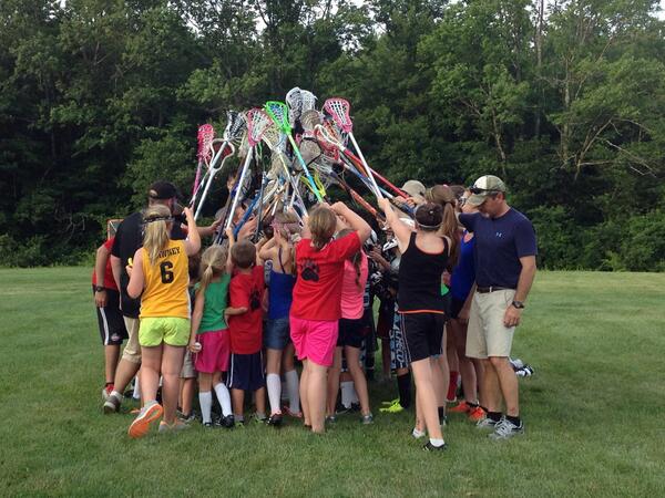 CBNAboyslax's tweet image. Bear cubs spotted in Northwood recently...@bearcublax #youthlacrosse #fastestgameontwofeet