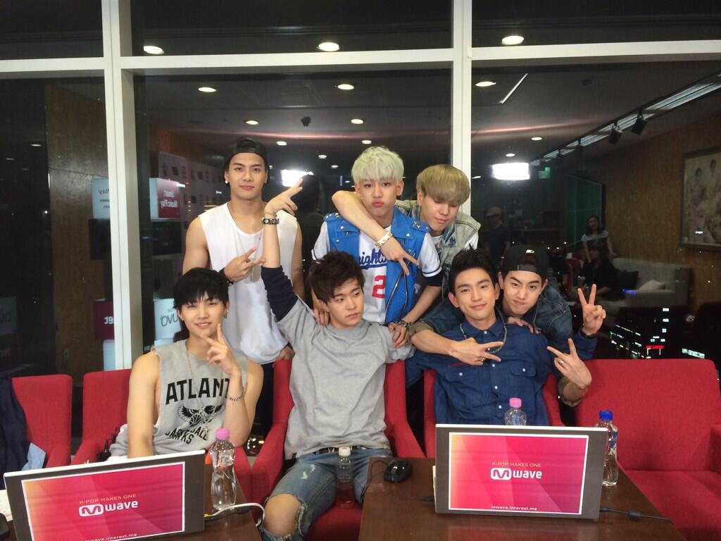 BsLoa1lCIAInQ7x.jpg:large