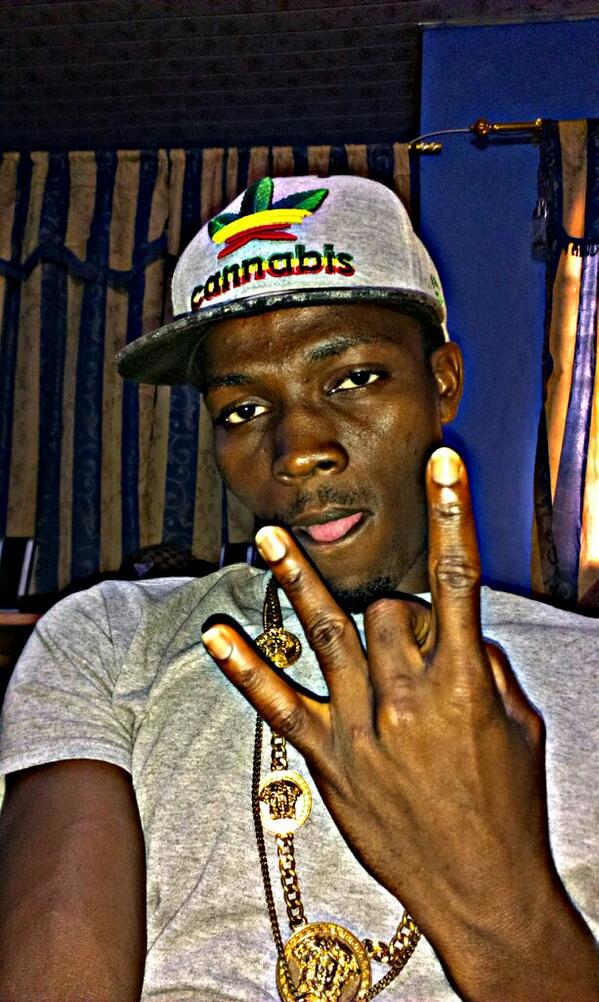 HeuyVincent's tweet photo. Chilling tyme very # body invited http://t.co/f2zvZdIU61
