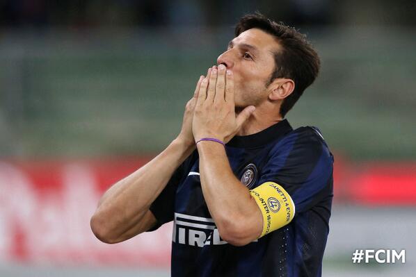 #GiggsZanetti, domani dalle 16:00 le due leggende si incontrano su Twitter! bit.ly/1w6sVje <a href="/ManUtd/">Manchester United</a> #FCIM