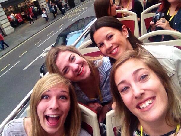 The wheels on the <a href="/BBTLondon/">Big Bus Tours London</a> bus go round and round... @OceanBelcher <a href="/kpowley/">Kirsten Powley</a> @SFrancescaM #BigBusLdn #lbloggers