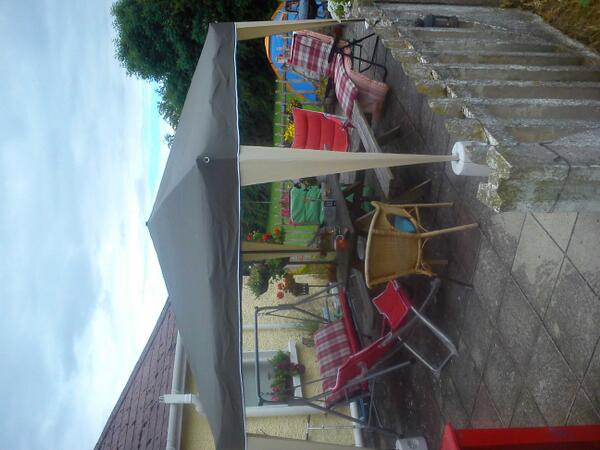 cloneywill's tweet image. Party time in Cloney .waiting for the Dublin gang #alcos