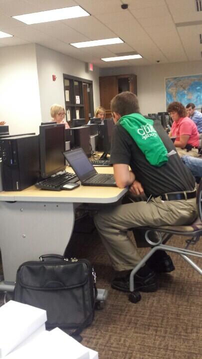 AchieveVirtual's tweet photo. Even our princ. Mr. Eaton is getting his learn on. #AchieveVirtual #GoogleEdcamp Submit your summer learning photo! http://t.co/S8QCC3xBrK