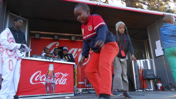 FJPtweets's tweet photo. #FJP2014 Exciting glimpse of performances and events @FingoFestival @ #NAF2014 http://t.co/uVs7q5rQ9P