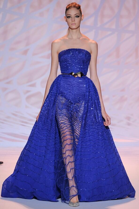 BritishVogue's tweet photo. JUST IN: see tje @ZMURADofficial #hautecouture show in full here http://t.co/9wwYAPh2xT http://t.co/ihpMtJhtXx