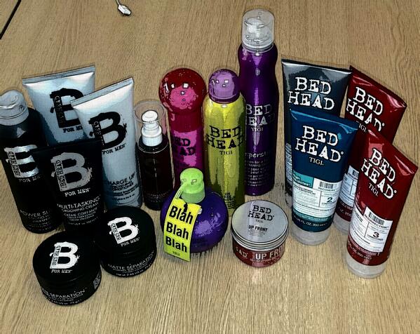 Ri_ElizabethM's tweet image. Big 'THANK YOU' to @TIGIcreatives for our lovely gifts. Love your products. #absoluteevents #bedhead #TIGI #hair