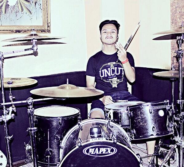 <a href="/UNCUTCULTURE/">UNCUTOFFICAL</a> #SupportYourLocalBrand