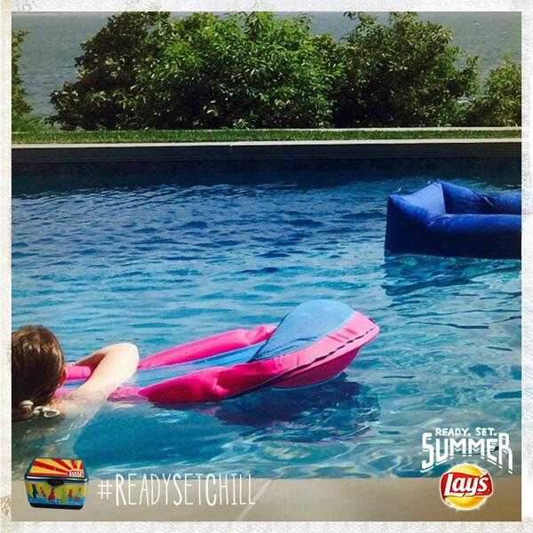 LAYS's tweet photo. Tweet us a pic showing how you cool off w/ #ReadySetChill & #entry 4chance2win a Lay's cooler! http://t.co/1yZCOYxabk http://t.co/2TpcZEaWXH