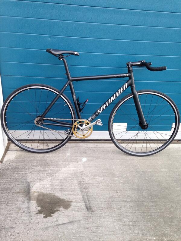 8200rpm's tweet image. The daily hack. #ridefixed @fixedgearbikes