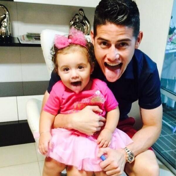 Jennifer Ascanio Hermoso Motivacionesf James Rodriguez Y Su Hija Http T Co Loq3hn4trl Jennifer Ascanio Hermoso Motivacionesf James Rodriguez Y Su Hija Http T Co Loq3hn4trl