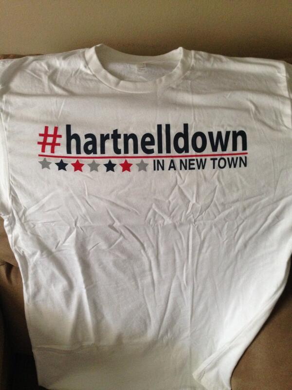 TheAvg5thLiner's tweet image. Hey @Hartsy43, look what came in the mail today! Now it's time to order the blue one. #HartnellDown