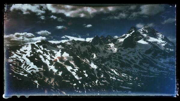 flymanpetrovski's tweet image. Messin' around with some #cooleffects and #frames #howsonpeak #telkwapass #Terrace #BC #google+ #HDR