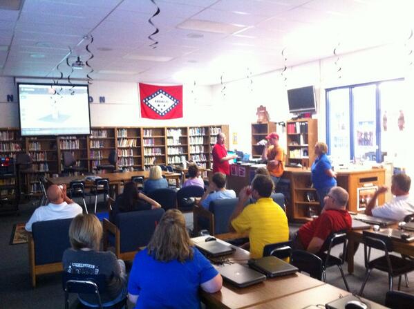 LJHS_Library tweet picture