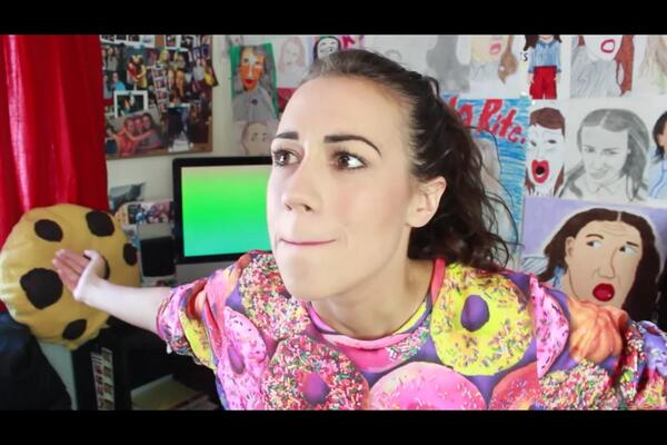 rebecca_gipson's tweet photo. When my mom tells me to clean my room but there is like one thing on the floor! #Relatable #ColleenIsBae http://t.co/fl9tS6EyJ6