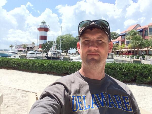 Showing my Blue Hen pride in Hilton Head. Wearing the shirt my mom got me from the National 5 &amp; 10. #BHSummerSelfie