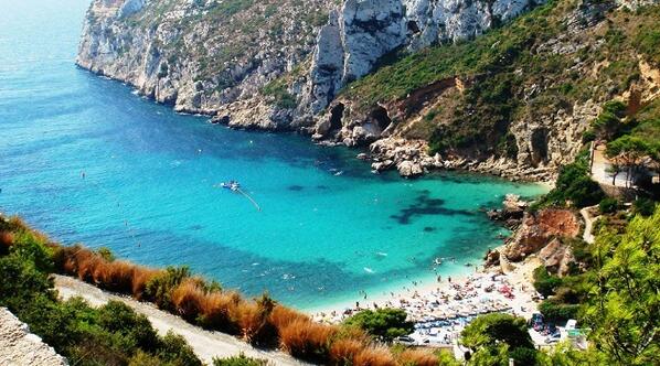 NationalGeograC's tweet photo. La Granadella, en la Comunidad Valenciana.. Un paraiso!! Descubre mas en el video!

http://t.co/215bb3E6kk http://t.co/ntXTaz0Z3Q