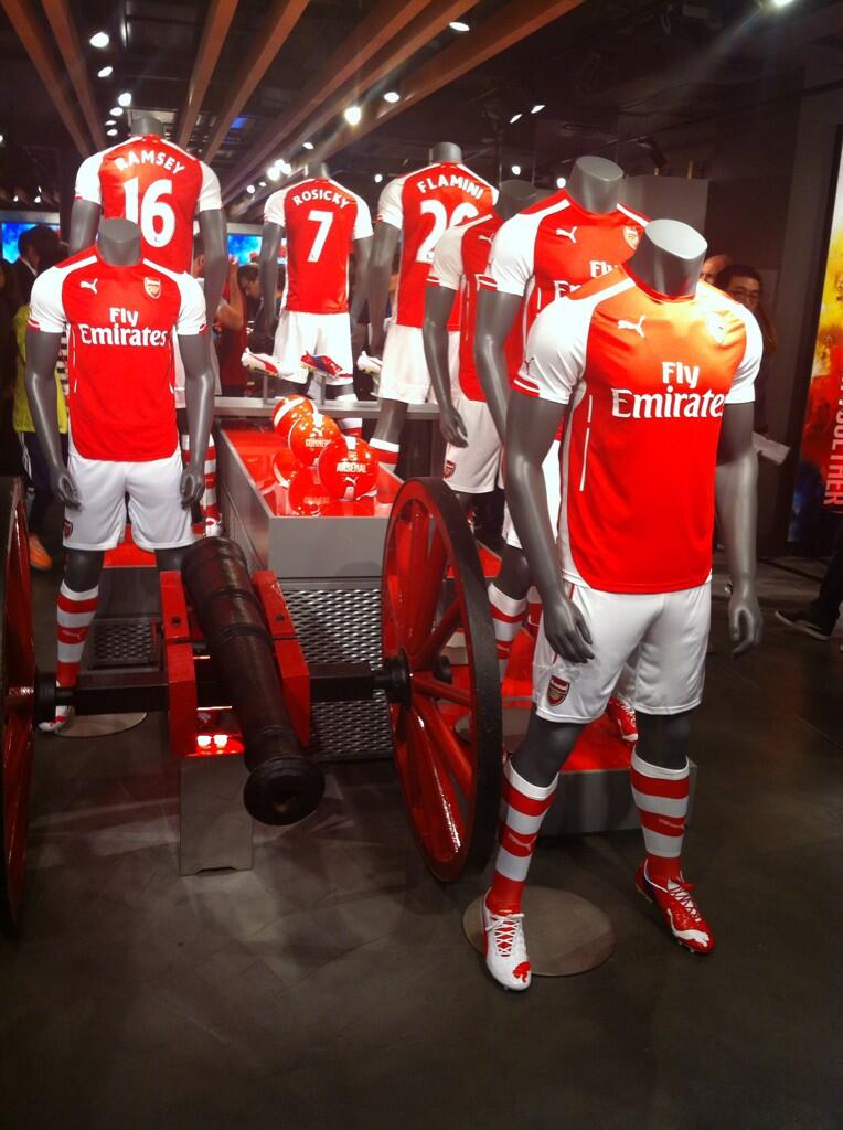 Arsenal agree £170m kit deal with Puma - Mirror - Page 4 BsNvvYjIYAM_IZc
