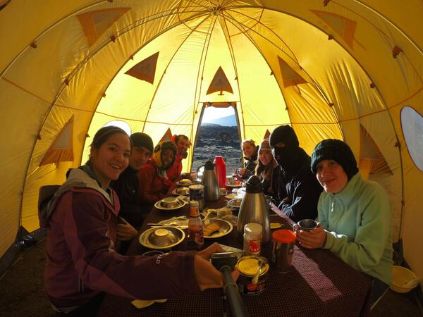 Ligazón permanente á imaxe encaixada