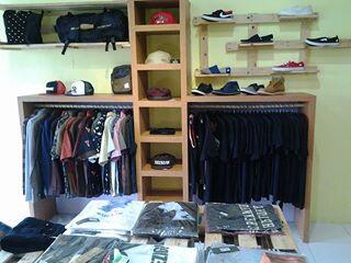 *distro at a kun store ..