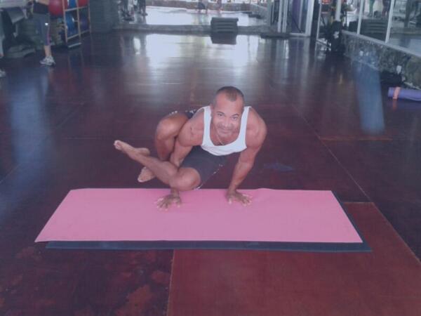 sergio romero tweet media