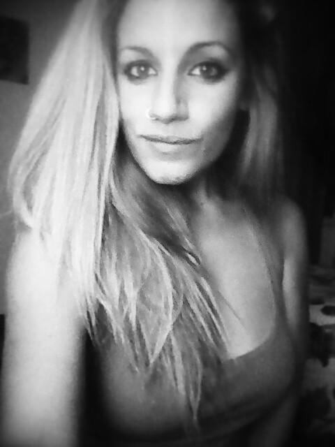 Criis__bp's tweet photo. Buenas noches!!!! http://t.co/njb6ZhTwGU