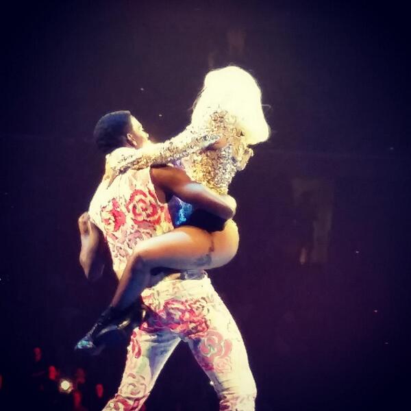 dearXabbie's tweet photo. #artRaveBuffalo was f**king amazing. Much love to @ladygaga for being so gorgeous and talented <3 #littlemonsters http://t.co/FLhvovAEr0